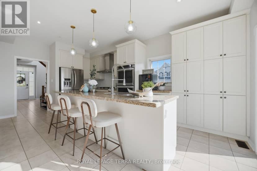 86 Edwin Carr Street — photo 8 of 40