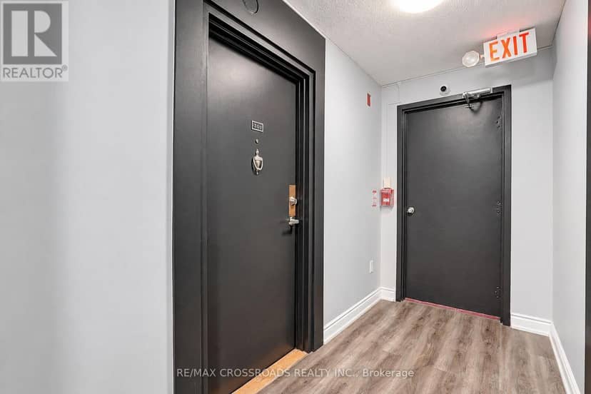 301 - 3420 Eglinton Avenue E, Toronto, photo 7