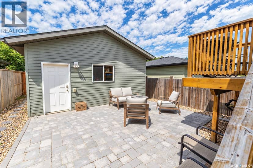 70 Brigham ROAD, Moose Jaw, photo 3