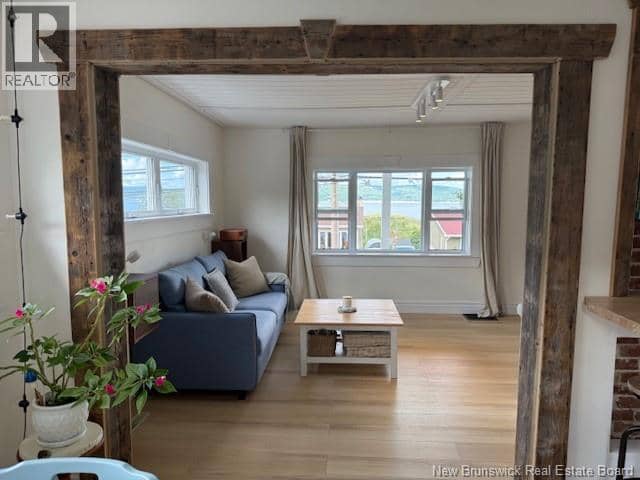 388 Victoria Street — photo 10 of 40