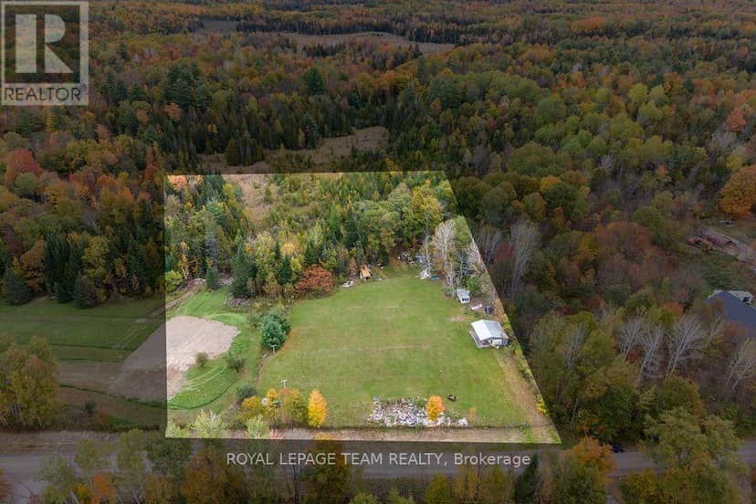 569 McMahon Road, Admaston/Bromley