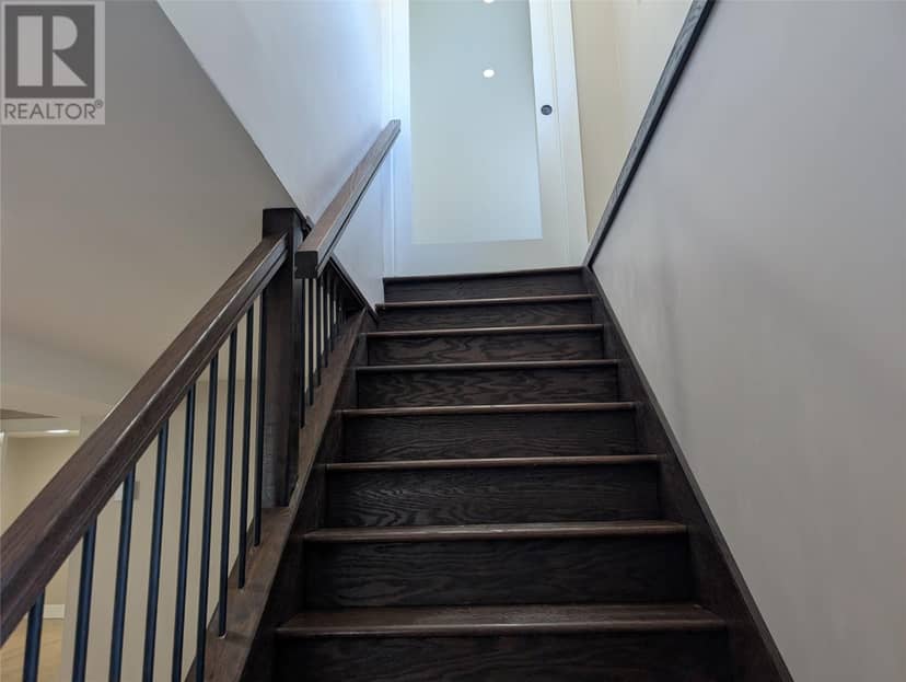 7 Norman Drive — photo 16 of 22