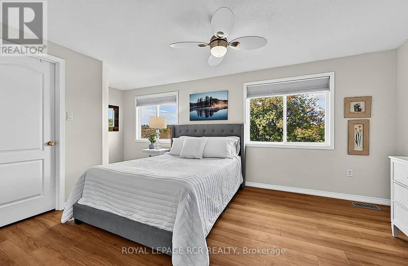 68 Shephard Avenue — photo 17 of 40