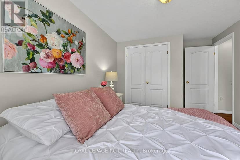 68 Shephard Avenue — photo 22 of 40