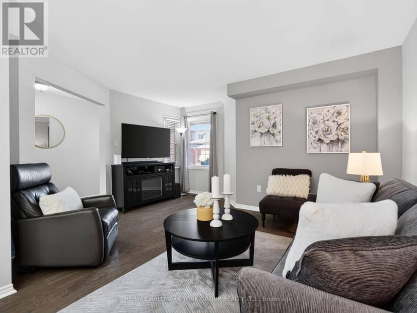 32 - 315 Wilkes Court, Aurora, photo 6