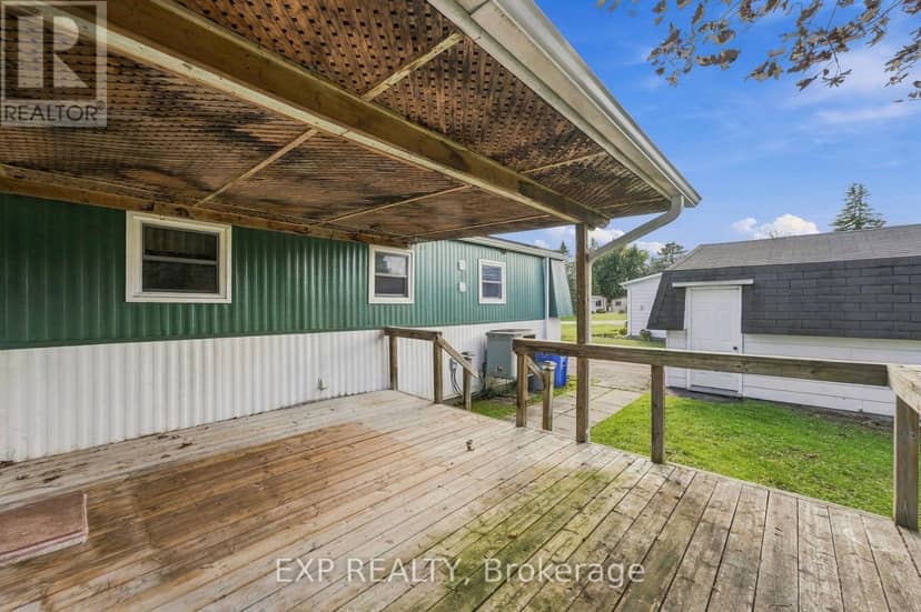 139 Roxanna Drive — photo 23 of 40
