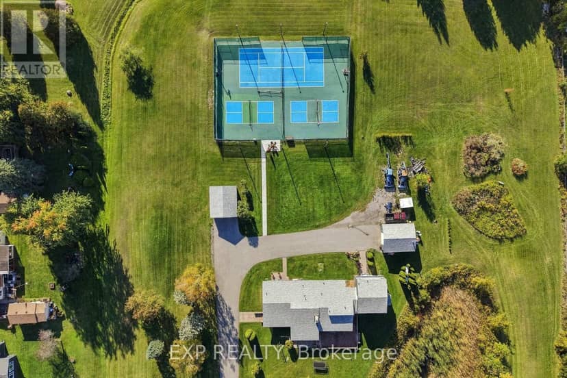 139 Roxanna Drive — photo 38 of 40