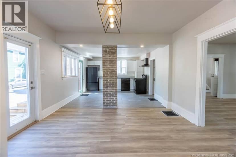 73 John Street — photo 11 of 40