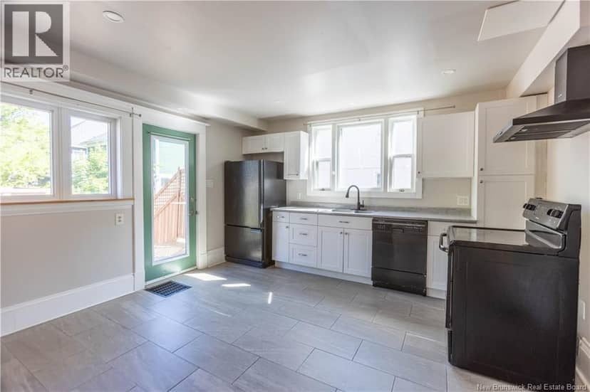 73 John Street — photo 12 of 40