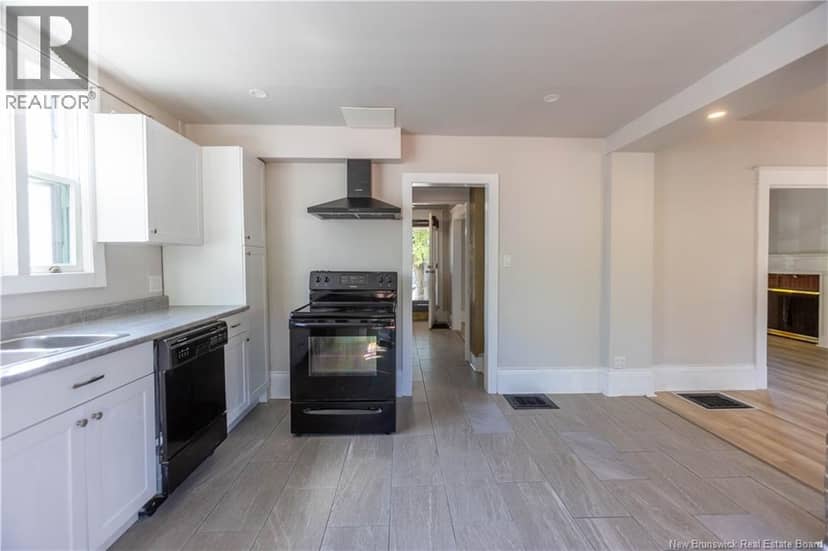 73 John Street — photo 14 of 40