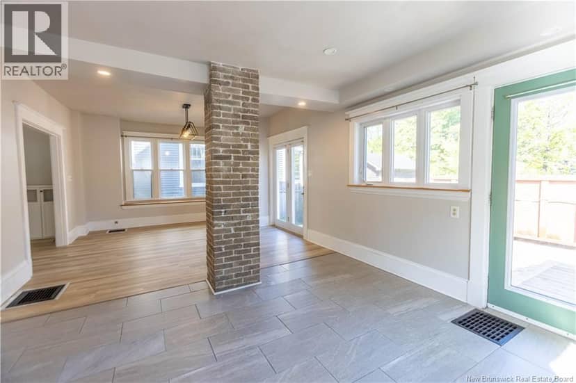 73 John Street — photo 15 of 40