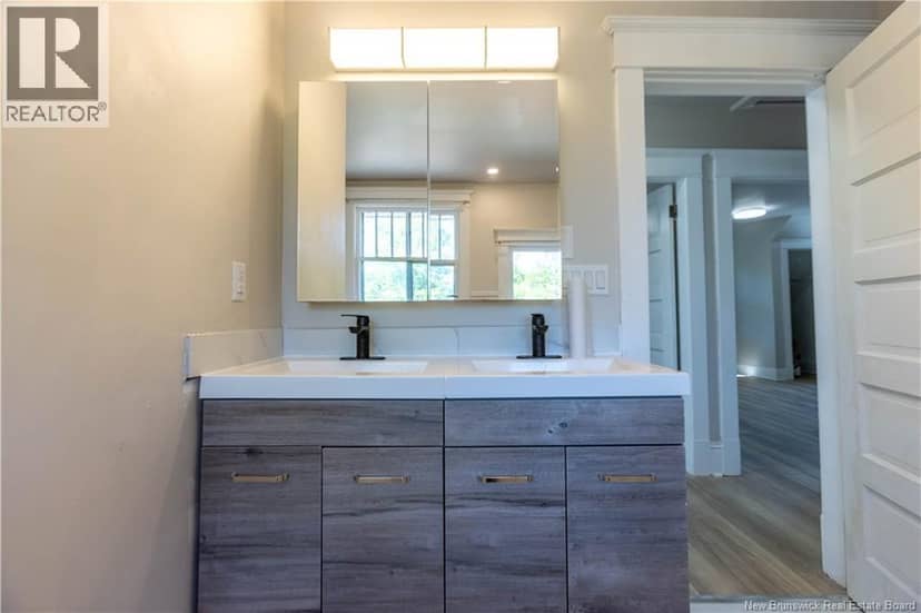 73 John Street — photo 23 of 40