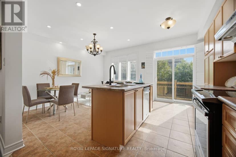 3250 Sunlight Street — photo 11 of 36
