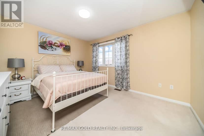 70 Sweetwood Circle — photo 23 of 40