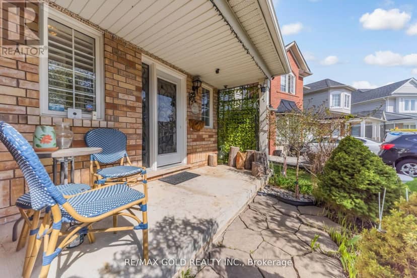 70 Sweetwood Circle — photo 4 of 40