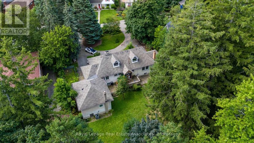 11 Ben Machree Drive, Mississauga, photo 3