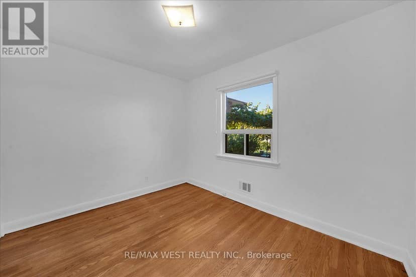 198 Rustic Road — photo 21 of 40