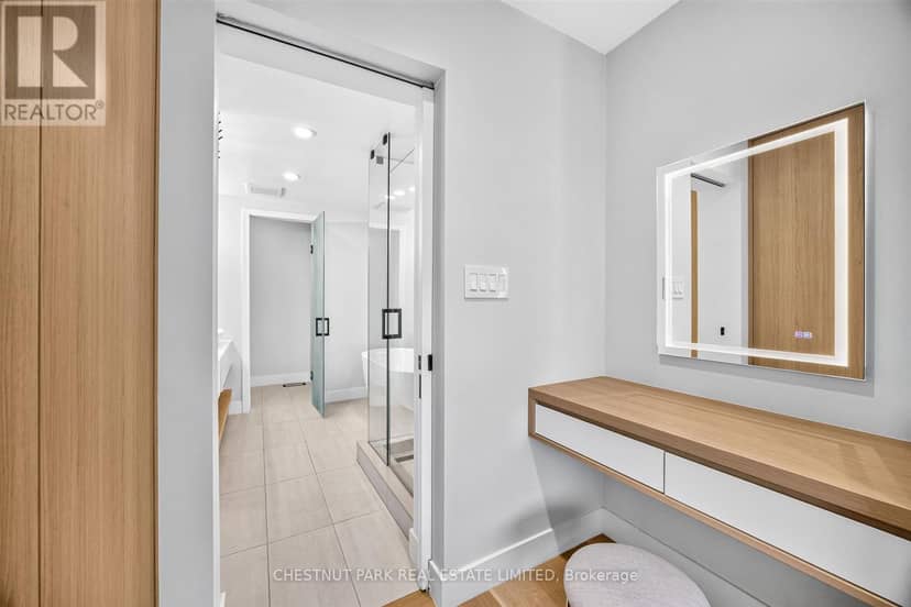26 Caroline Avenue — photo 21 of 40
