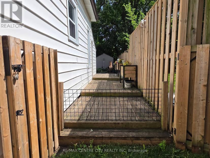 971 Elias Street — photo 37 of 40