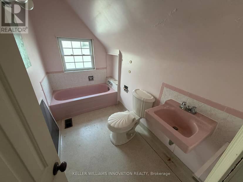 63 Dunedin Street — photo 24 of 40