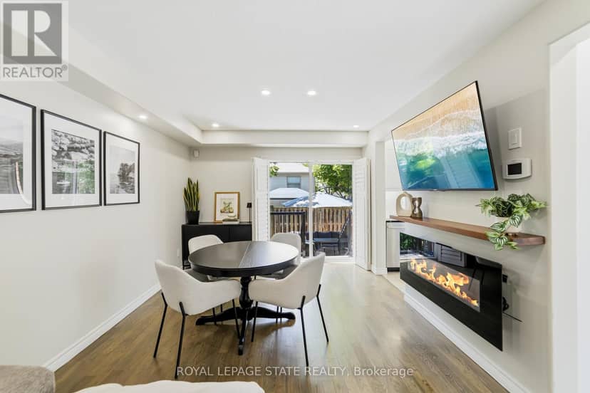 13 - 242 Upper Mount Albion Road — photo 5 of 34