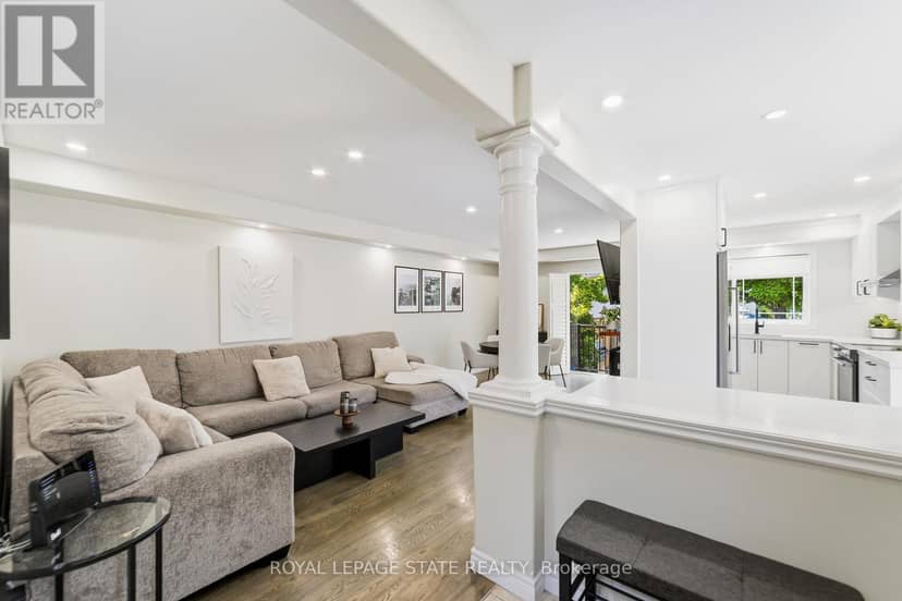 13 - 242 Upper Mount Albion Road — photo 7 of 34