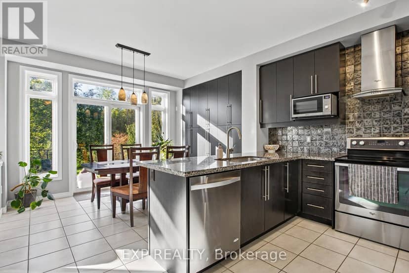 7 Lampman Drive — photo 12 of 35