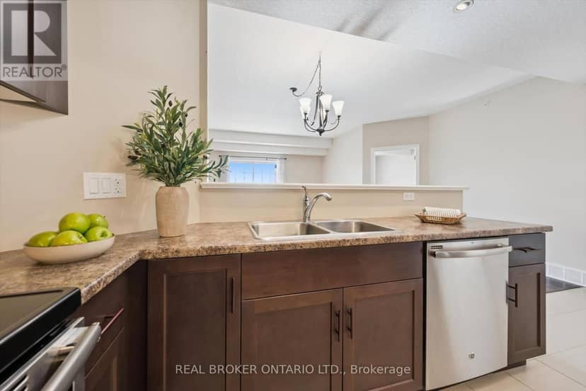408 - 6492 Gerrie Road — photo 9 of 40