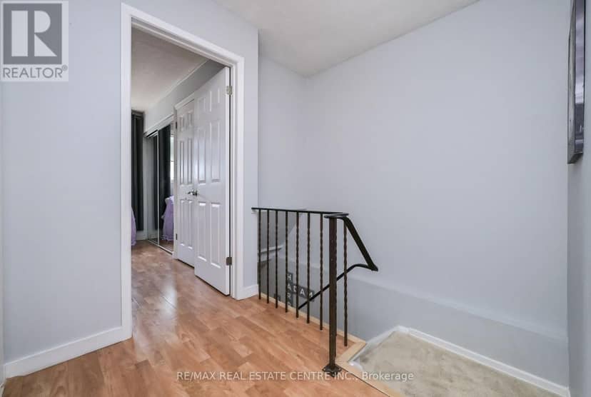 1 - 325 William Street — photo 19 of 29