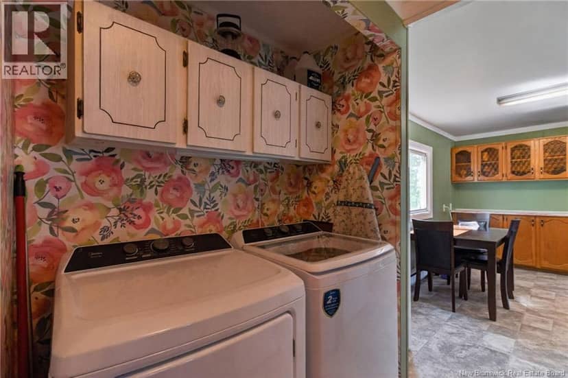 38 Tulip Drive, Riverview, photo 8