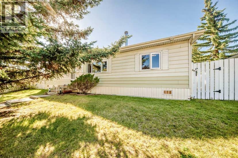 127 Huntwell Place NE, Calgary, photo 3