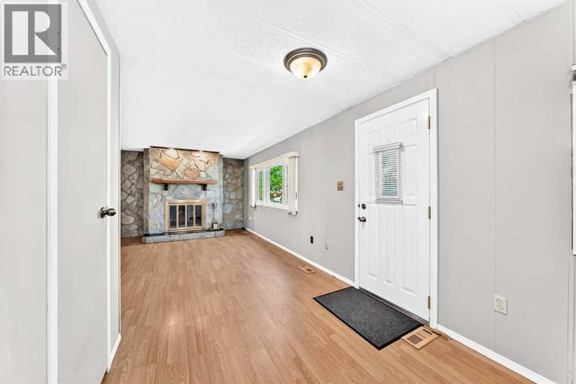 127 Huntwell Place NE — photo 9 of 27