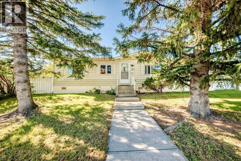127 Huntwell Place NE, Calgary, photo 2