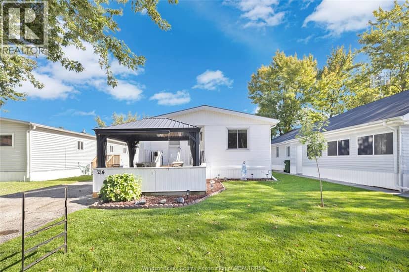 214 Dana Drive, Essex