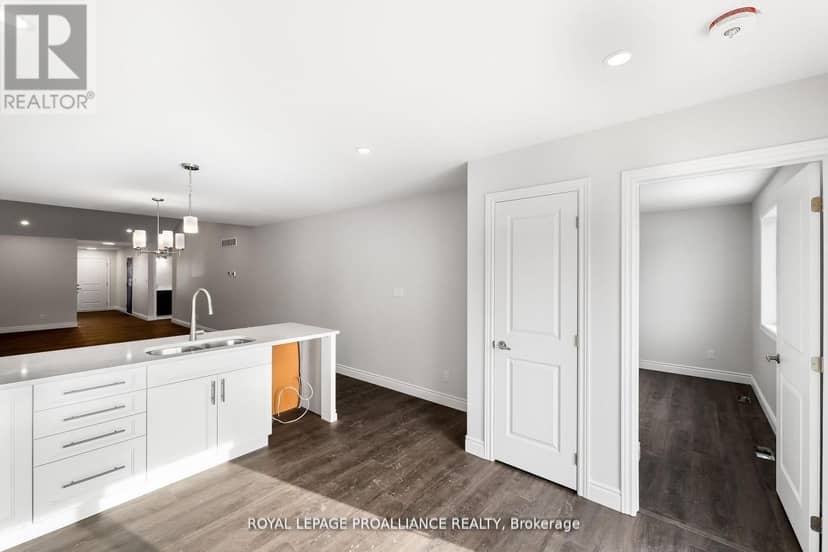 218 Homewood Avenue — photo 20 of 32