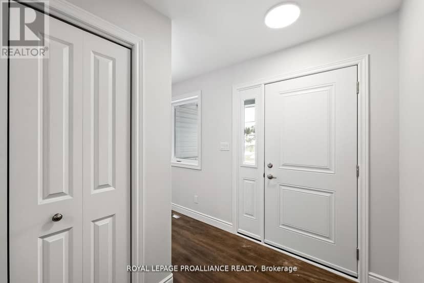 220 Homewood Avenue — photo 10 of 32