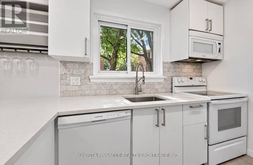 13 - 370 Homestead Court — photo 14 of 35