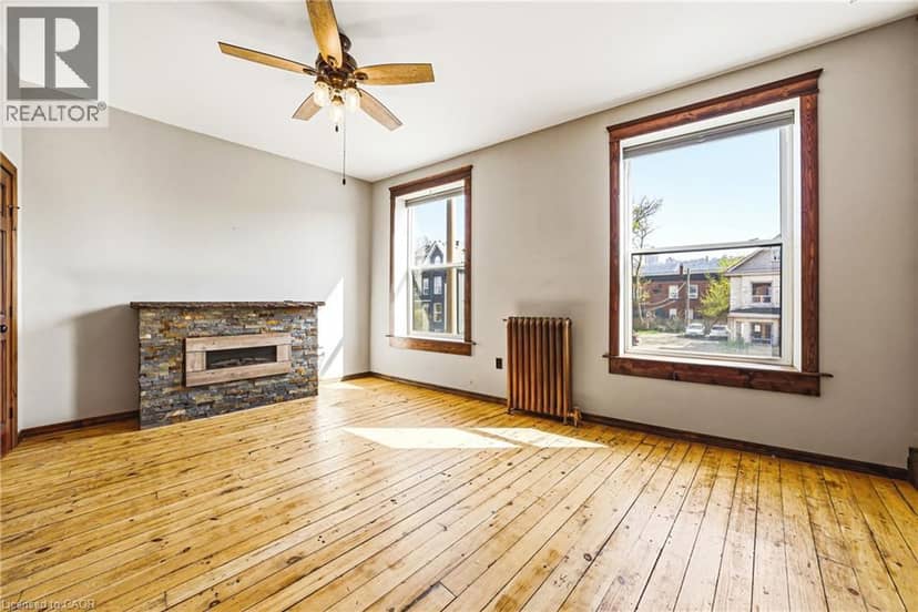 593 & 595 KING Street E — photo 32 of 40