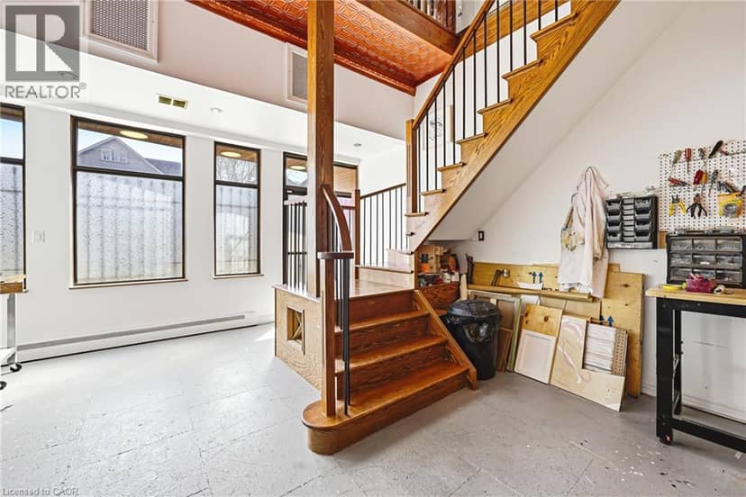 593 & 595 KING Street E, Hamilton, photo 3