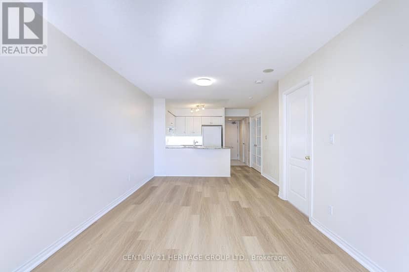 610 - 2 Rean Drive — photo 24 of 40