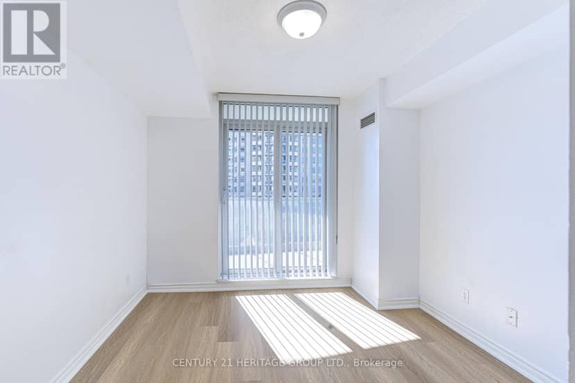 610 - 2 Rean Drive — photo 29 of 40