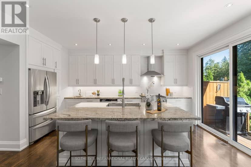 35 Belgrave Avenue — photo 17 of 40