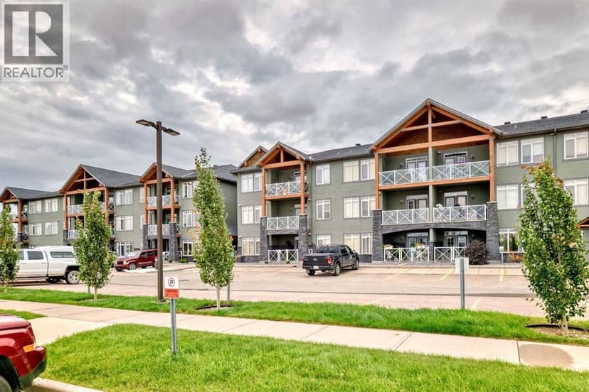 111, 1005B Westmount Drive, Strathmore, photo 2