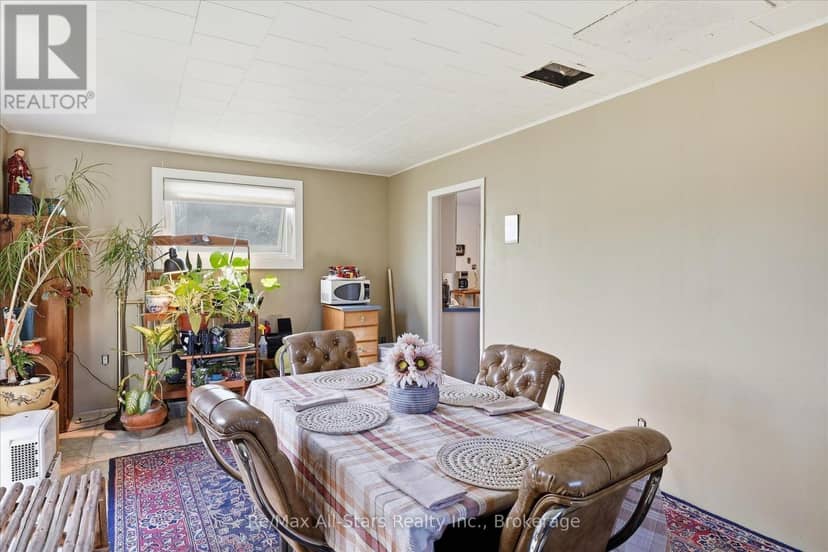 4982 Monck Road — photo 30 of 37
