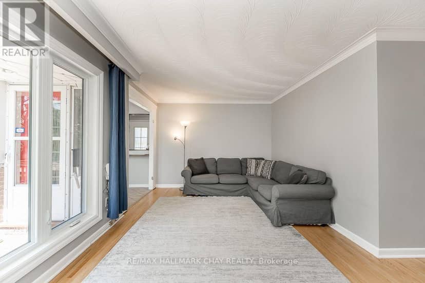 23 Downsview Drive — photo 11 of 40