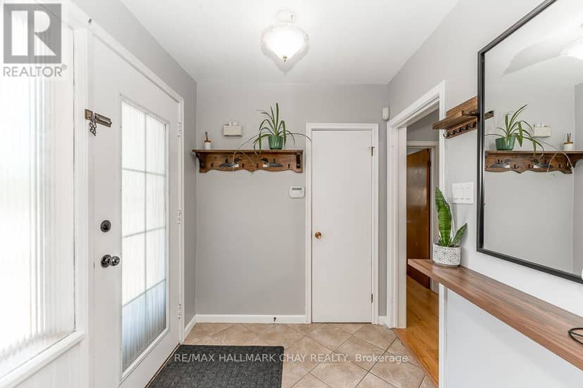 23 Downsview Drive — photo 5 of 40