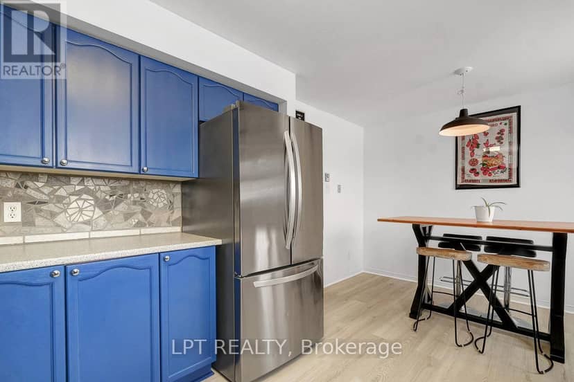 30 - 204 Briston Private — photo 16 of 28
