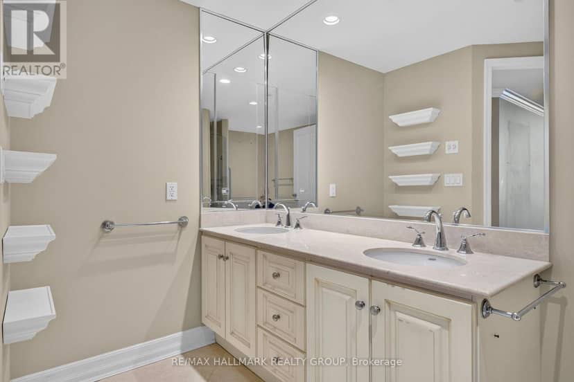 607 - 3590 Rivergate Way — photo 20 of 33