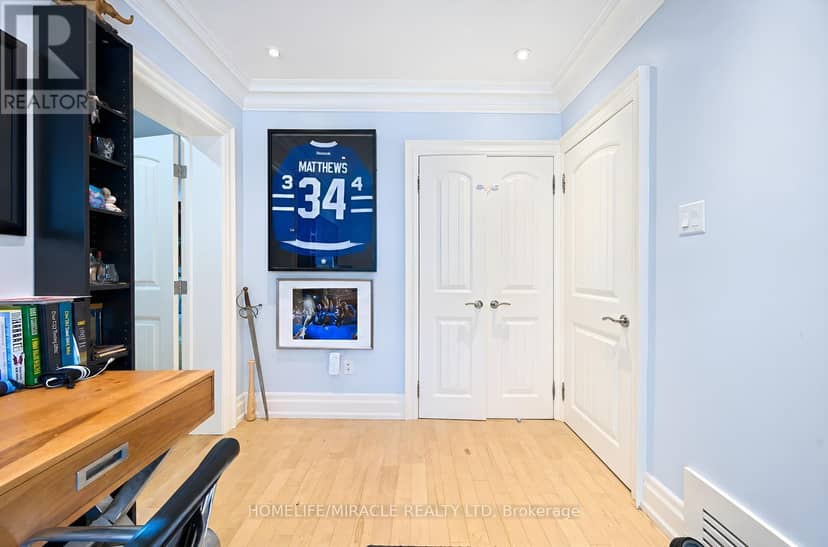 24 Acorn Avenue — photo 21 of 40