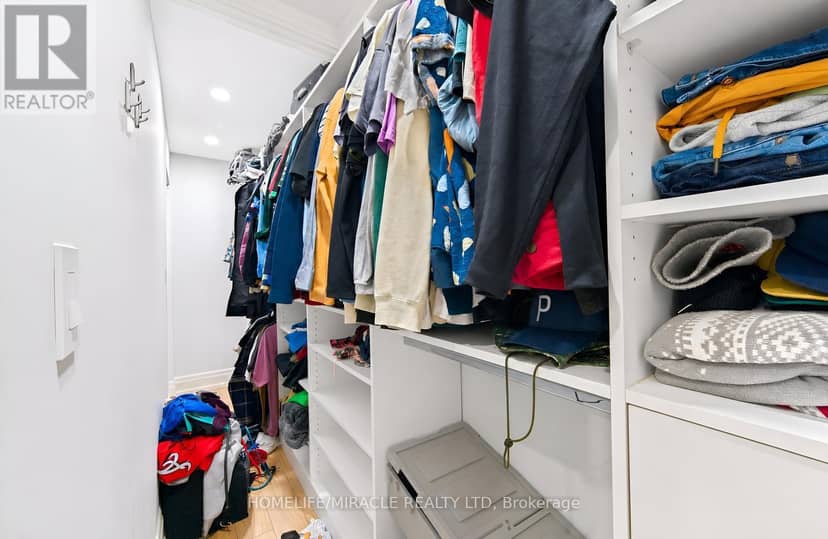 24 Acorn Avenue — photo 28 of 40